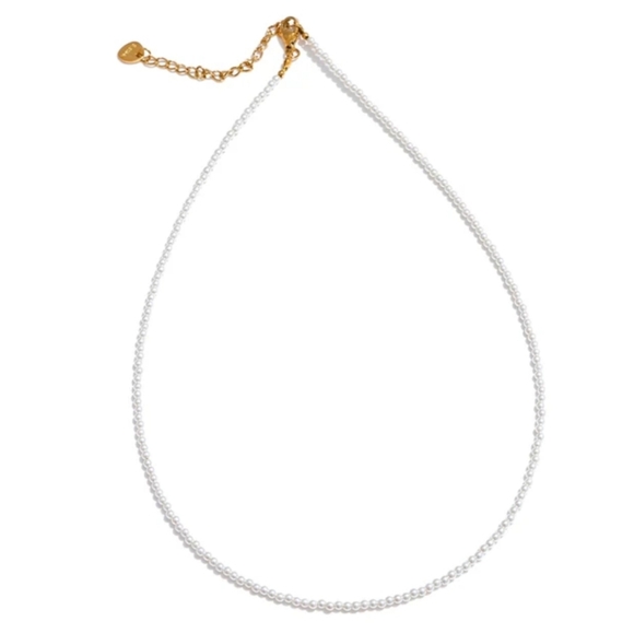 Gorgeous Must Have Pearl Necklace - Picture 8 of 9